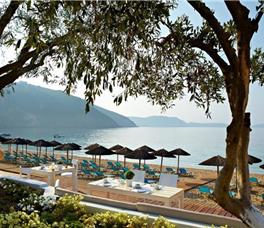 Lichnos Beach Hotel & Suites 