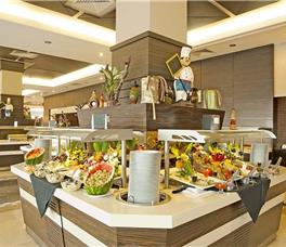 Imperial Sunland Resort