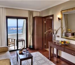 L'ancora Beach Hotel