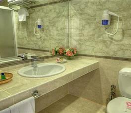 L'ancora Beach Hotel