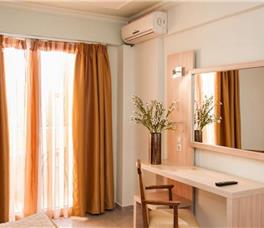 Zante Plaza Hotel & Apartments