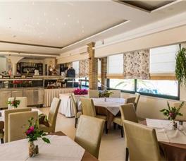 Zante Plaza Hotel & Apartments