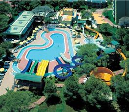 Maritim Pine Beach Resort