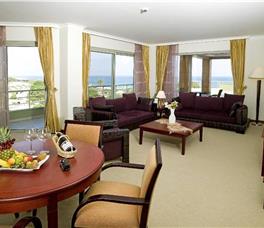 Maritim Pine Beach Resort