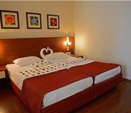 Queen's Park Le Jardin