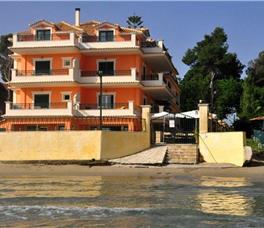 Andreolas Luxury Suites