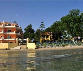 Andreolas Luxury Suites