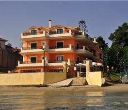 Andreolas Luxury Suites