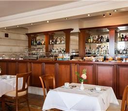 Andreolas Luxury Suites