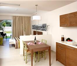 Eleon Grand Resort & Spa