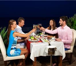 Jeans Club Hotels Saphire