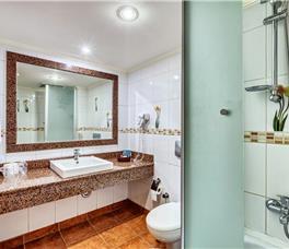 Jeans Club Hotels Saphire