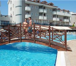 Monachus Hotel & Spa