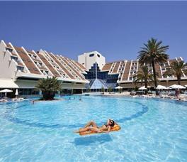 Queen's Park Resort Goynuk