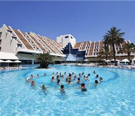 Queen's Park Resort Goynuk