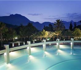 Queen's Park Resort Goynuk