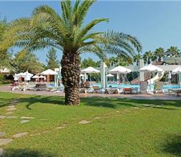 Queen's Park Resort Goynuk