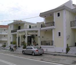 Madouri Hotel 