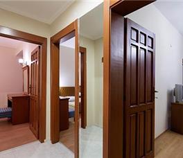 Alara Park Residence