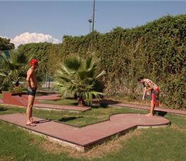 Alara Park Residence