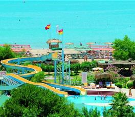 Jacaranda Club & Resort