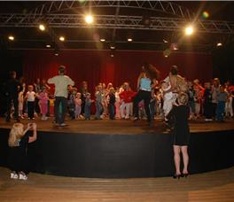 Jacaranda Club & Resort