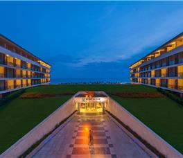 Voyage Belek Golf & Spa