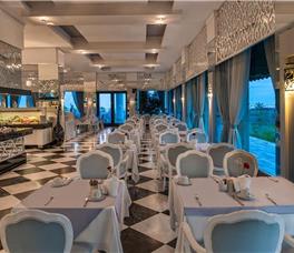 Voyage Belek Golf & Spa