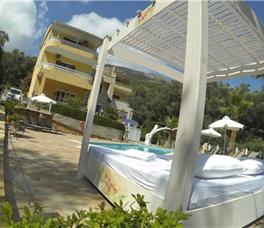 GOLDEN SUN APARTMENTS 