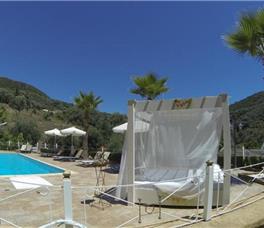 GOLDEN SUN APARTMENTS 