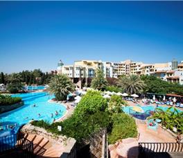 Limak Arcadia Golf Resort