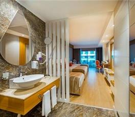 Port Nature Luxury Resort