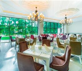 Port Nature Luxury Resort