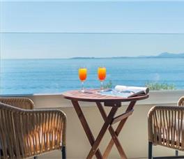 Golden Mare Barbati Hotel