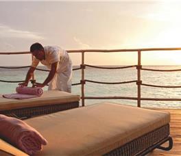 Constance Moofushi Resort Maldives 