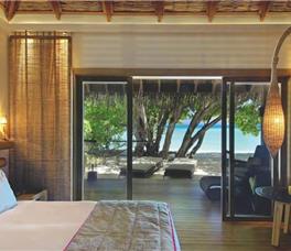 Constance Moofushi Resort Maldives 
