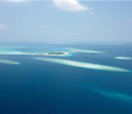 Constance Moofushi Resort Maldives 
