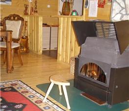 Vila 3 dhoma gjumi + dhoma ndenjeje