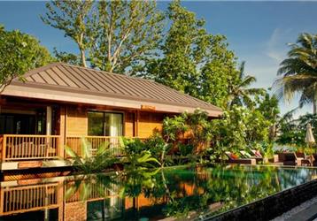 Dhevatara Beach Hotel