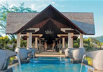 The H Resort Beau Vallon Beach