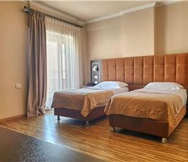 Dhome dyshe Standarte