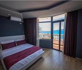 Double room Standard with Balcony and Full Sea View (city tax is not included)