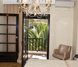 Assa Maris Bomo Club 