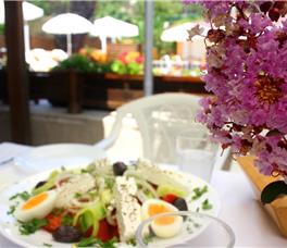 Leonidas Hotel & apartments