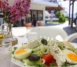 Leonidas Hotel & apartments