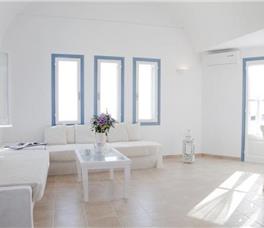 Athiri Santorini Family Friendly Hotel