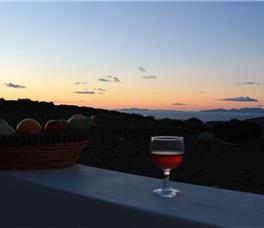 Athiri Santorini Family Friendly Hotel