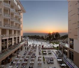 Ramada Resort Kusadasi & Golf