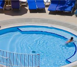 Fantasia Deluxe Hotel