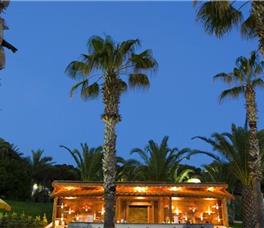 Fantasia Deluxe Hotel